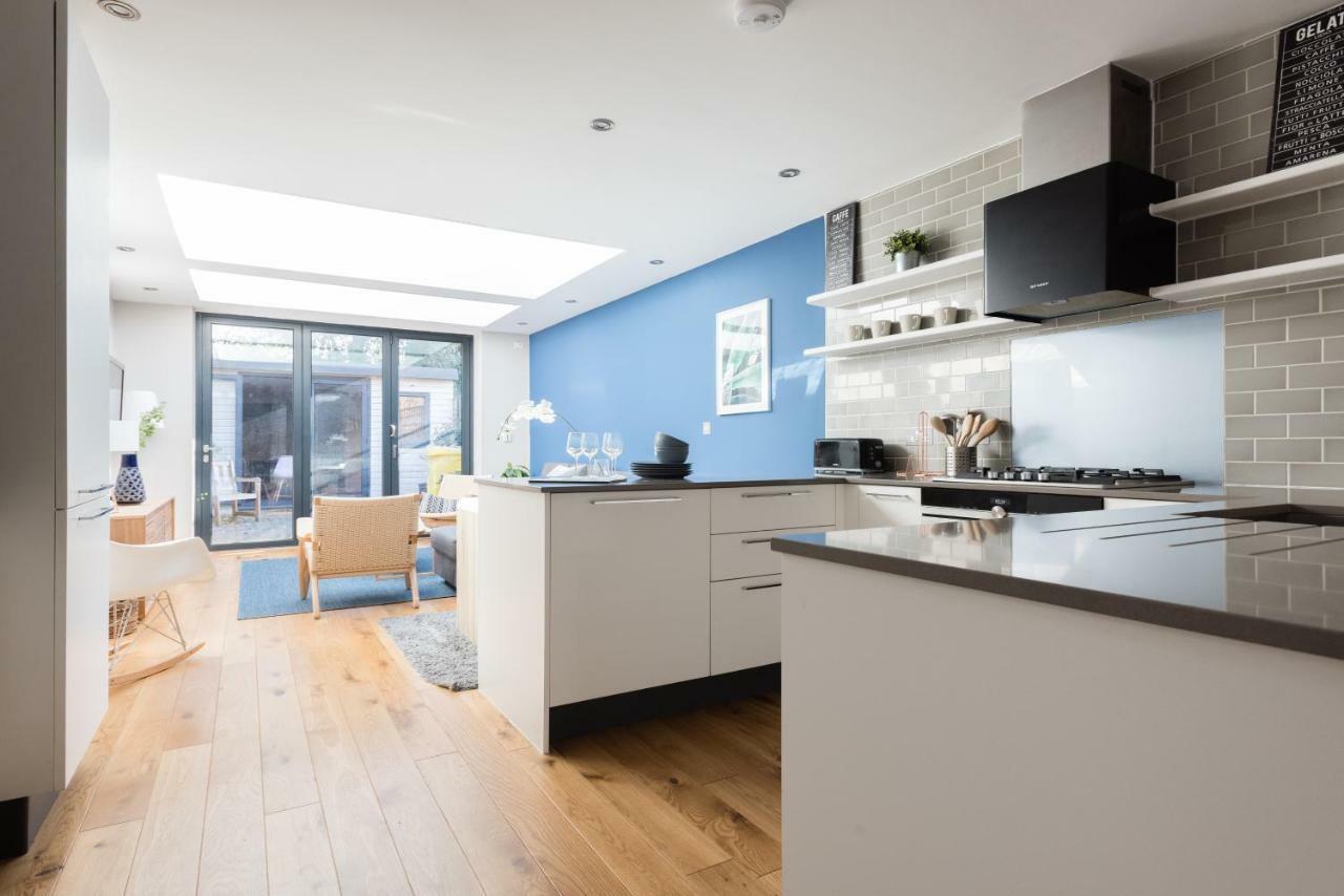 The Navy Court - Scandinavian Inspired 4Bdr Home 옥스퍼드 외부 사진