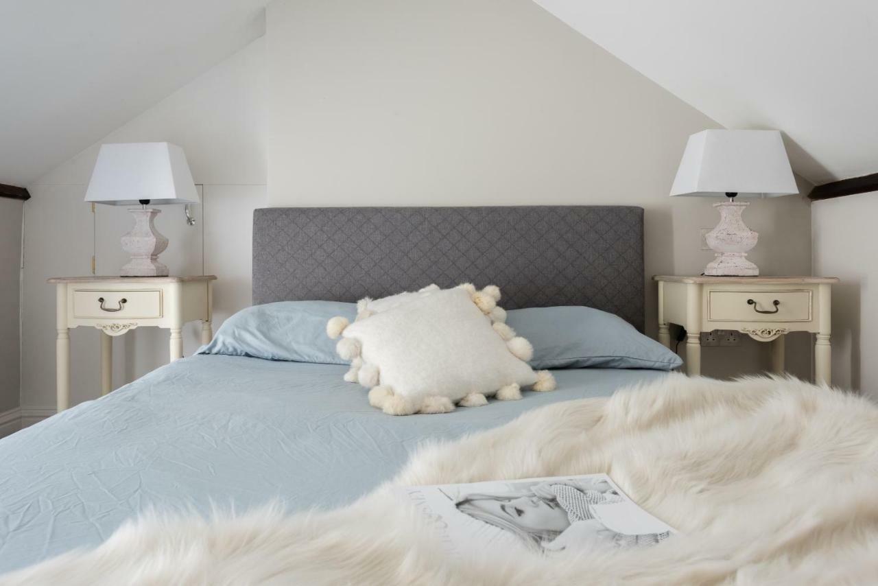 The Navy Court - Scandinavian Inspired 4Bdr Home 옥스퍼드 외부 사진