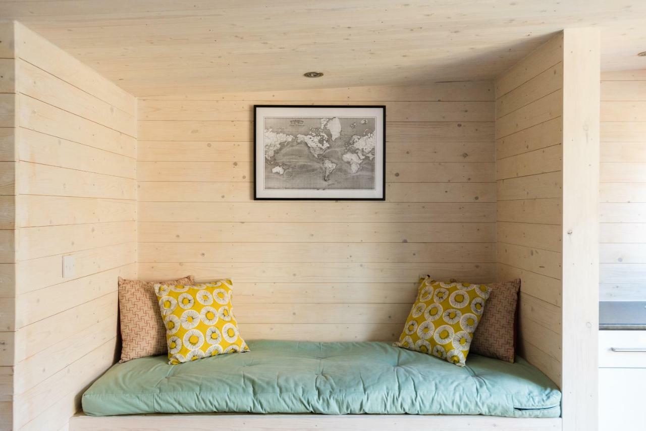 The Navy Court - Scandinavian Inspired 4Bdr Home 옥스퍼드 외부 사진